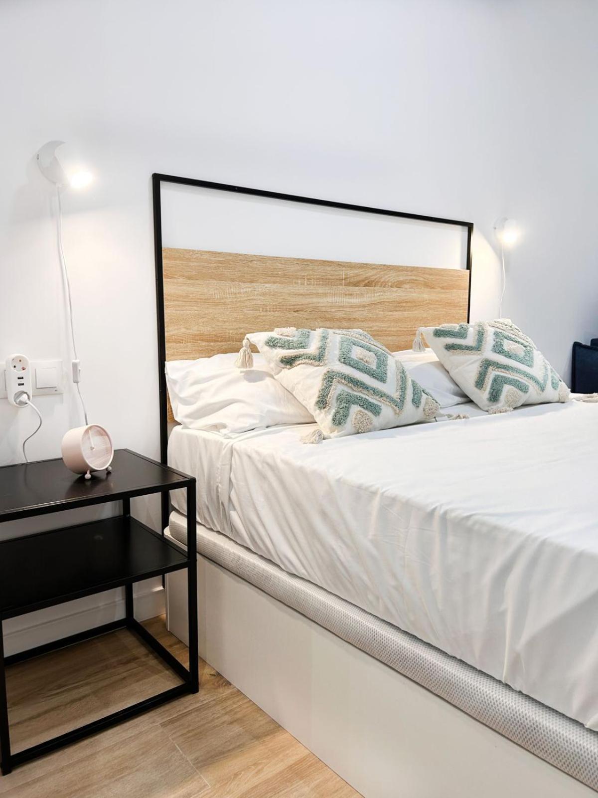 Apartamento Junto A Ruzafa Cerca Del Centro Walencja Zewnętrze zdjęcie
